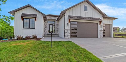 2708 NE Wheatley Drive, Blue Springs