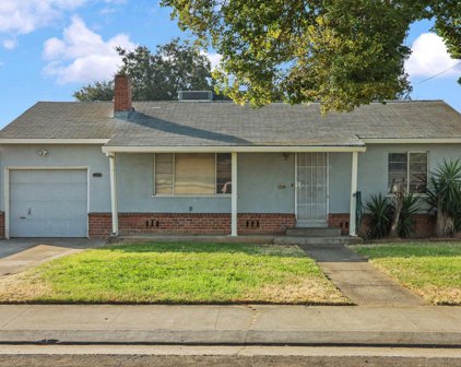 142 W Atlee Street, Stockton