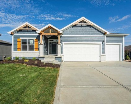 1406 SW Georgetown Drive, Lee's Summit