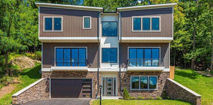 6736 Accipiter Dr, New Market