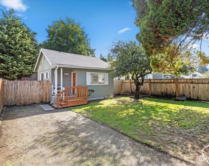 4117 Grand Avenue, Everett