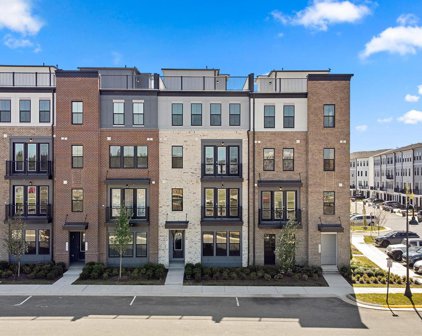 21848 Beckhorn Station   Terrace, Broadlands