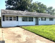 900 Birchwood Dr, Newark image