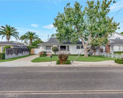 212 East 19th Street, Costa Mesa