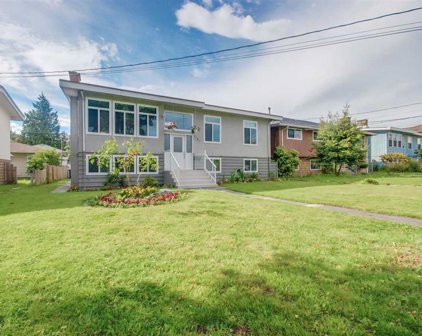 7141 16 Avenue, Burnaby