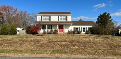 37 Woodlawn Ter, Fredericksburg