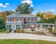 602 Hillcrest Drive, High Point image