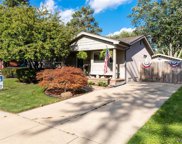 32738 GRINSELL, Warren image