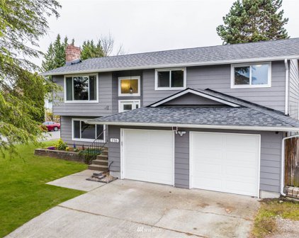 716 90th Place SE, Everett