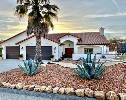 3635 Lakeside Village Drive, Paso Robles