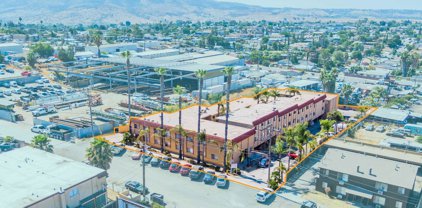 9249 Birch St, Spring Valley