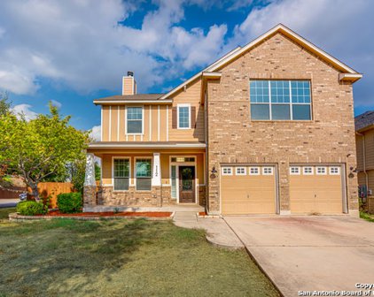 112 White Trail, Cibolo