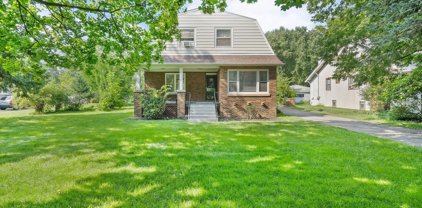 8130 W 27Th Street, North Riverside