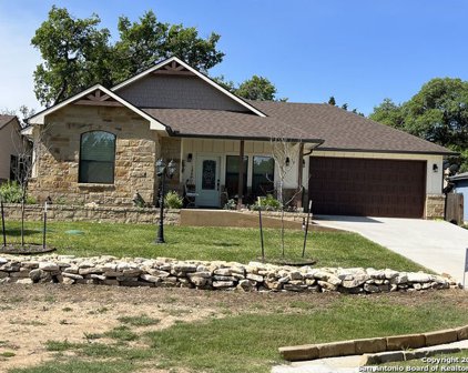 226 Friendlywood Dr, Canyon Lake