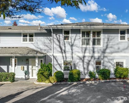 4445 Providence Point Place  SE, Issaquah