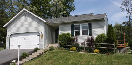 4282 S Carolina Dr, Harrisburg