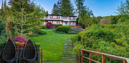 13720 Marine Drive, White Rock