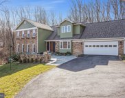 10175 Hillington Ct, Vienna image