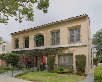232 N Almont Drive, Beverly Hills