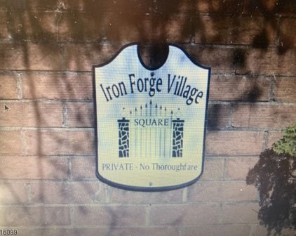 35 Iron Forge Sq, Pompton Lakes Boro