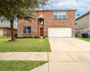 5016 Wild Oats  Drive, Fort Worth image