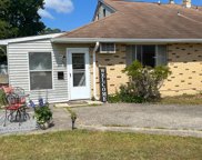 127 Elmtowne Blvd, Hammonton image