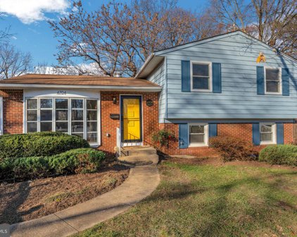 4704 Eaton Pl, Alexandria
