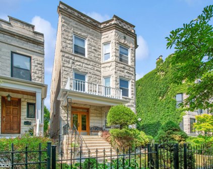 1408 W Belle Plaine Avenue, Chicago