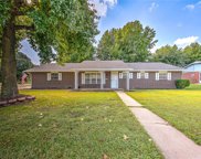 301 Terry Avenue, Springdale image