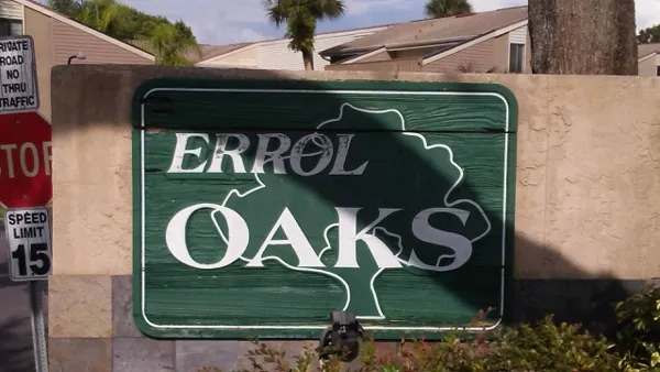 Errol Oaks at Errol Estate