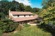 246 Crescent Lane, Thiensville image