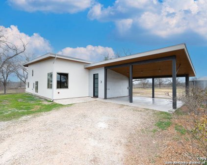 1415 Fm 1343, Castroville