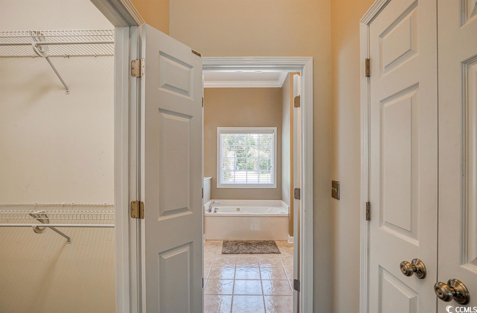 MLS 2316007 Charter Club Estates Colonial Charters 261 Shellbank Dr