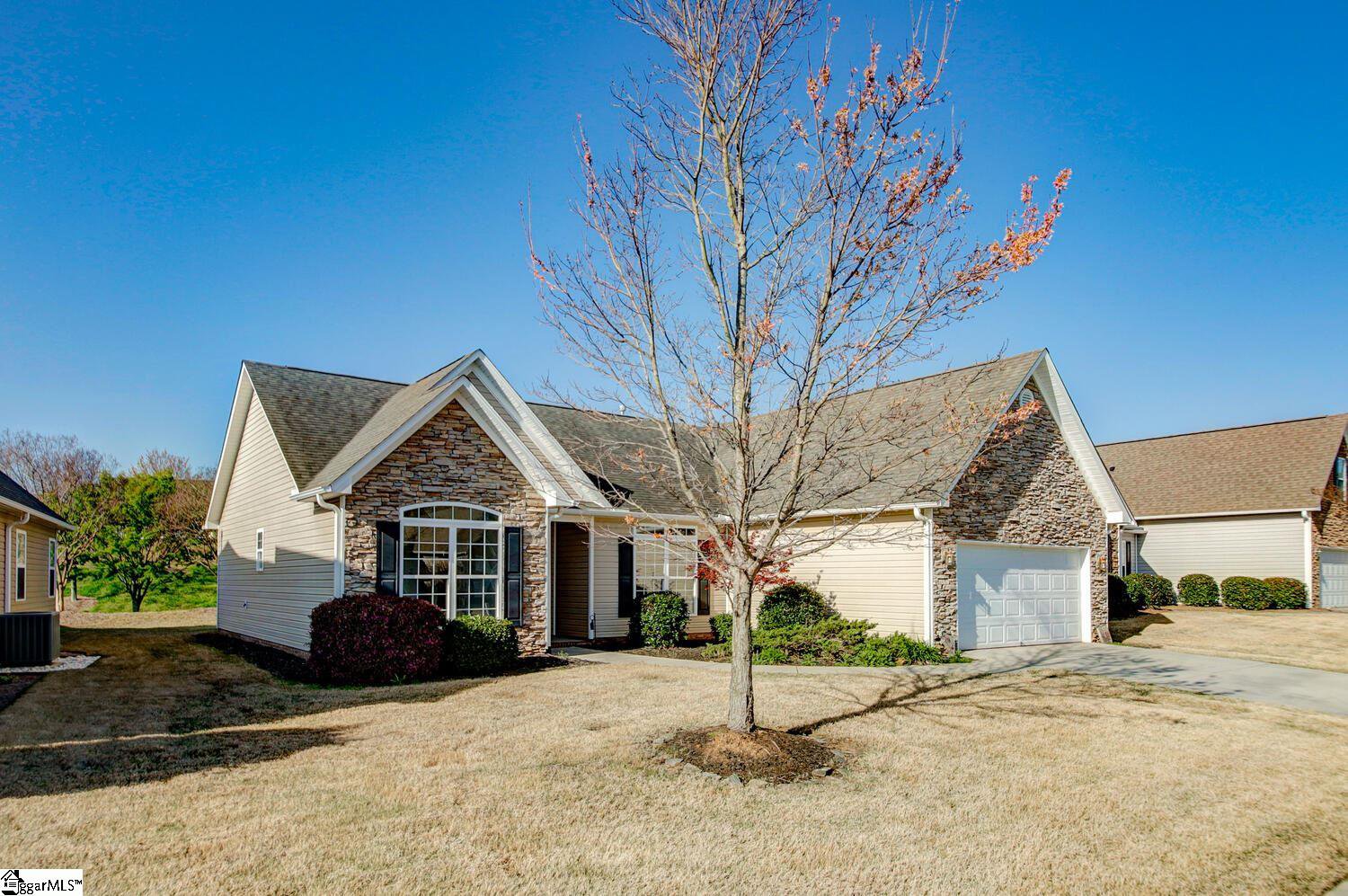 MLS 1441079 Shadow Moss 23 Rain Flower Drive, Greenville Property