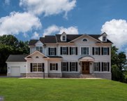 17711 Airmont Rd, Round Hill image