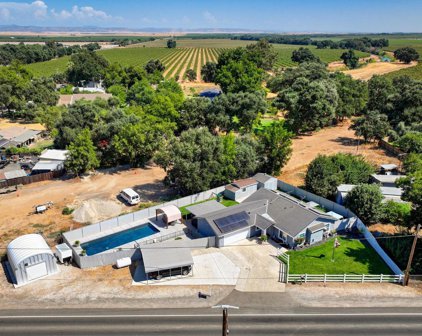 4686 S Escalon Bellota Road, Farmington