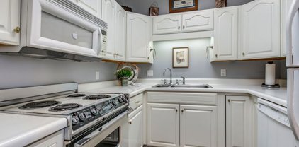 1 Towers Park Ln Unit 1904, San Antonio