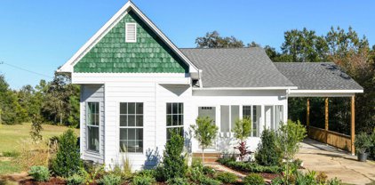 22200 Old River Road, Vancleave
