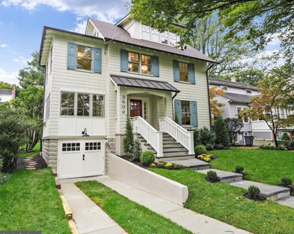3502 Taylor St, Chevy Chase