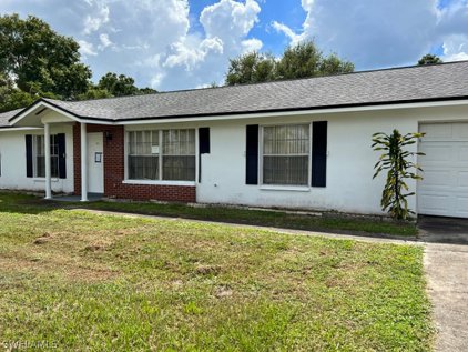 2207 Parkview  Drive, Fort Myers