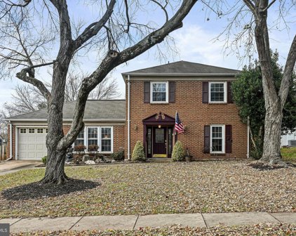 13628 Ellendale Dr, Chantilly
