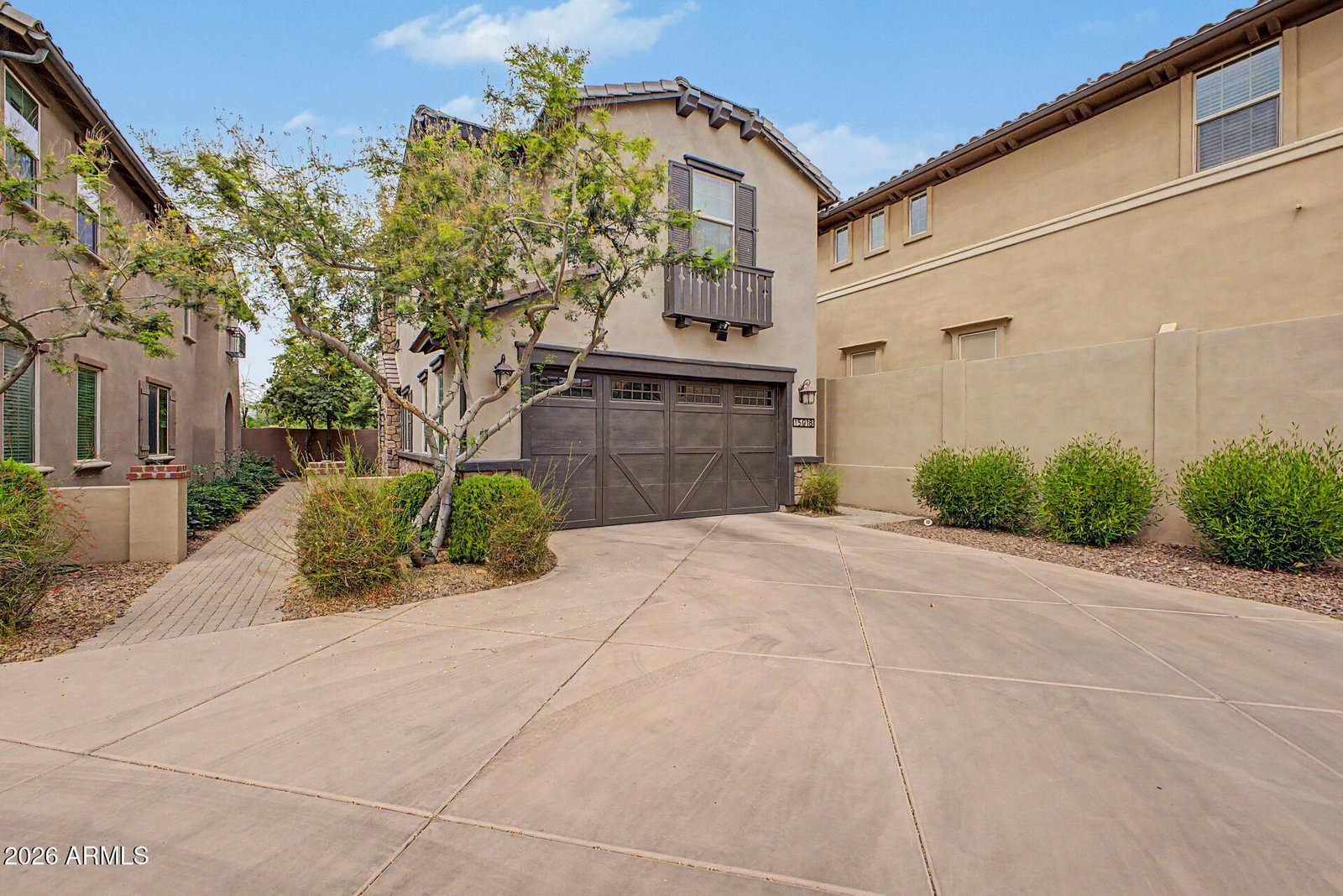 15918 S 11th Way, Phoenix, 85048