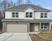 456 Green Hills Dr, Springfield image