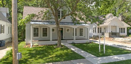 438 William Street, Excelsior