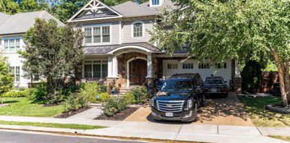 2729 N Jefferson St, Arlington