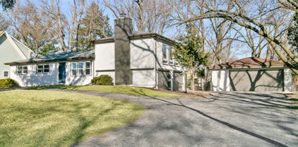 6275 Janes Avenue, Downers Grove