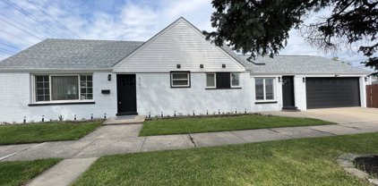 4101 Ruby Street, Schiller Park