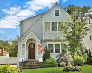 36 Central Drive, Bronxville image