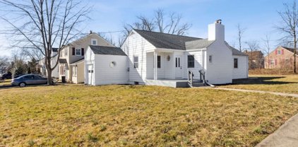 65 N Richards Ave, Somerville Boro