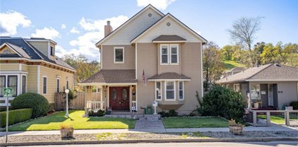 1911 Vine Street, Paso Robles